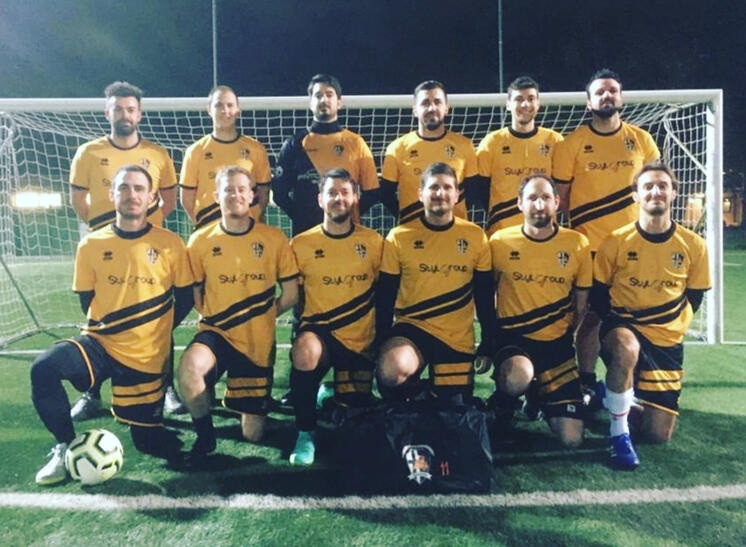 Squadra di calciotto di Padova che parteciperà al campionato organizzato da ASD OPEN CALCIO che si gioca nei campi del Couver!